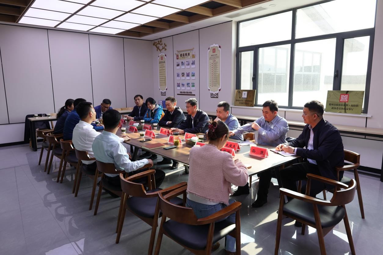 da4b38dfa47c44eaddb5137a78319f0e.jpg da4b38dfa47c44eaddb5137a78319f0e.jpg